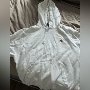 White Nike Hoodie XXL